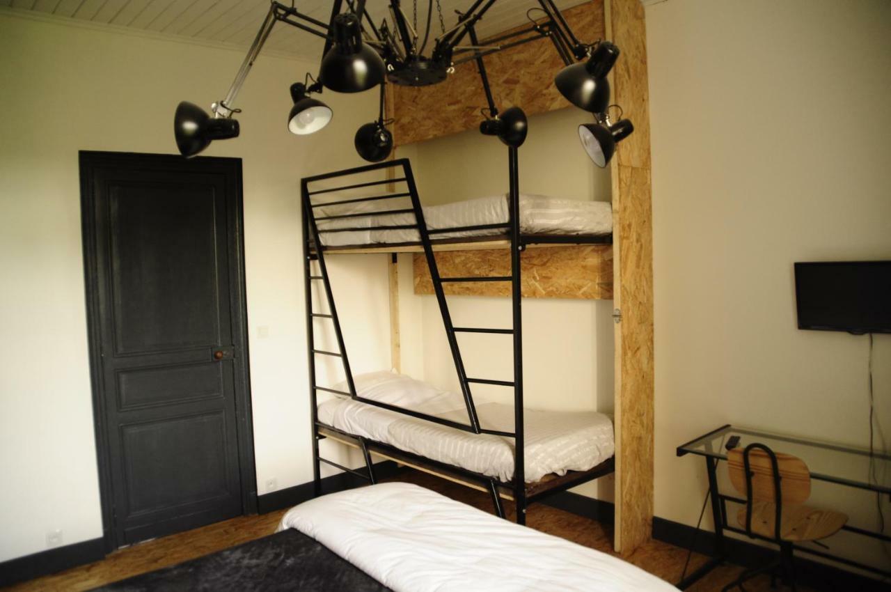 Bed and Breakfast Loustalneou Saint-Pierre-de-Clairac Екстер'єр фото